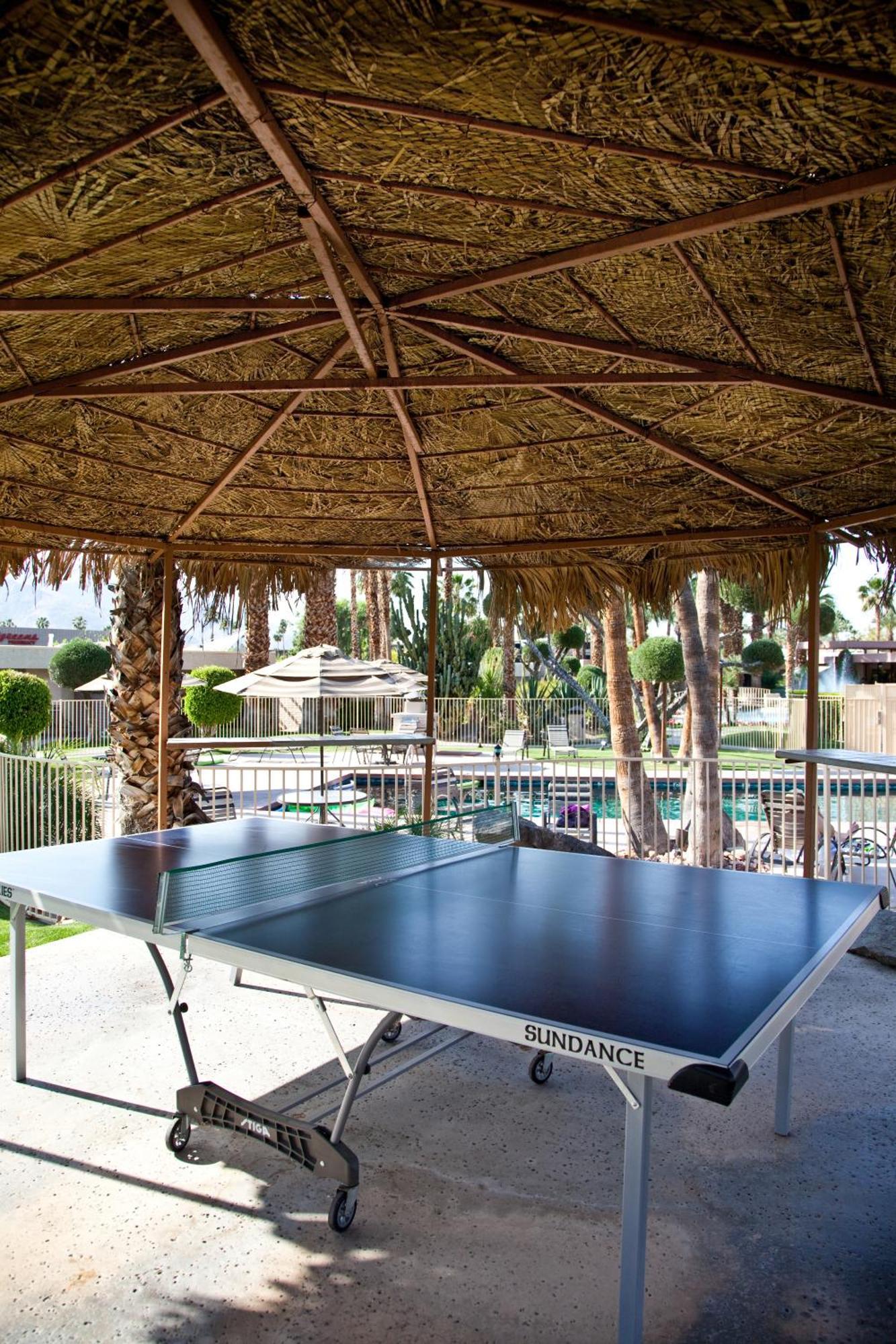 Desert Isle Resort Palm Springs Luaran gambar